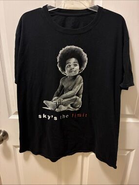 Notorious B.I.G Black Graphic Tee - "Sky's the Limit" Unisex